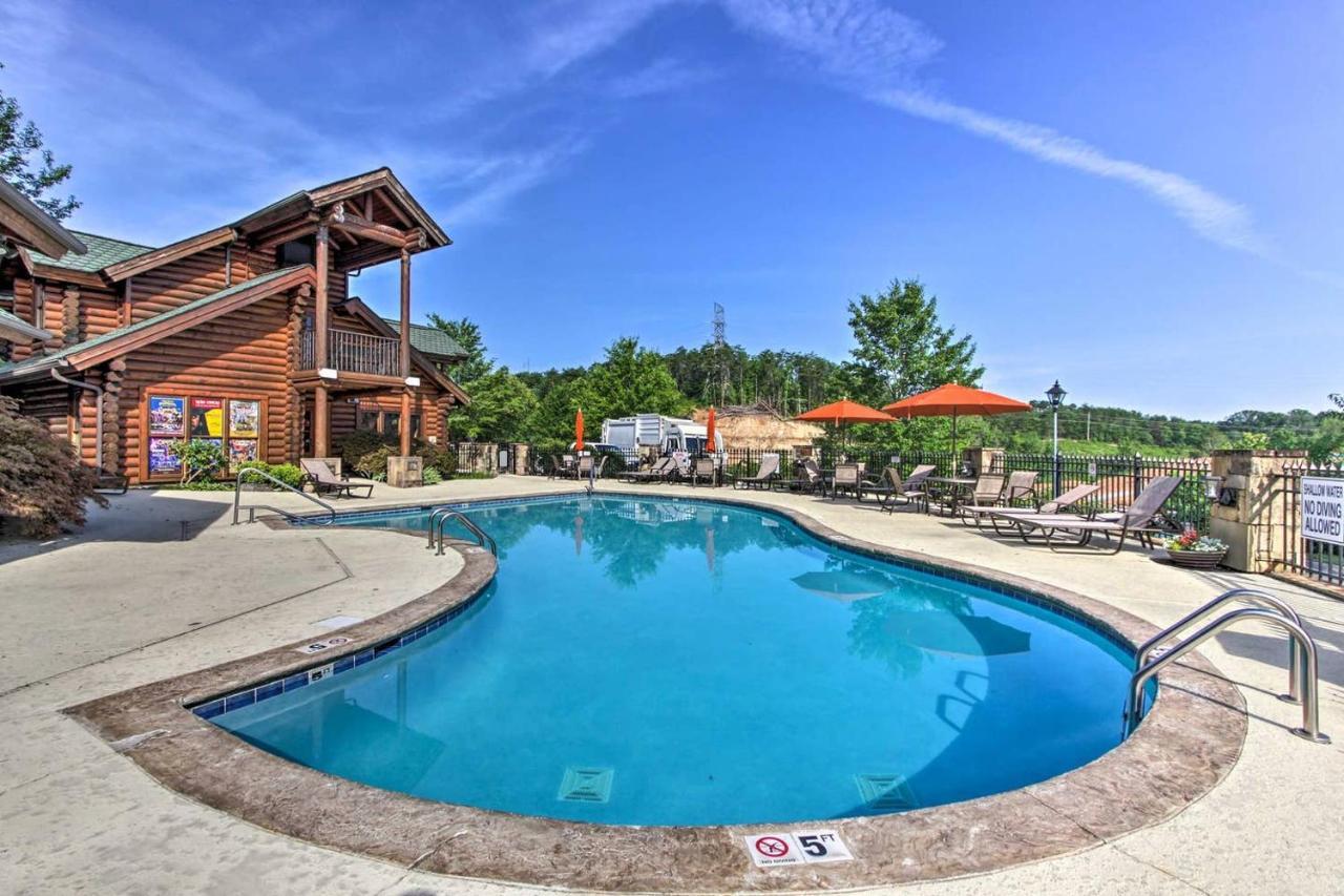 Great Wolf Cabin In Pigeon Forge! Villa Bagian luar foto